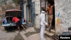 "La atención que se brinda es prácticamente cavernícola", dos médicos alertan sobre agudización de crisis de Salud Pública en Cuba