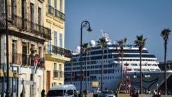 Hoy con Elias Amor, Luis Manuel Otero, Roberto Jesús Quiñones, Fernando Dámaso y María Elena Cruz Varela 