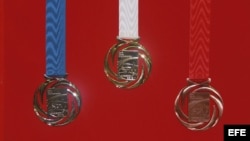 Imagen de tres medallas del Campeonato Mundial de Atletismo 2013 en el estadio olímpico Luzhnikí, antiguo Lenin, de Moscú. 