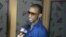 El boxeador cubano Rancés Barthelemy durante la conferencia de prensa.