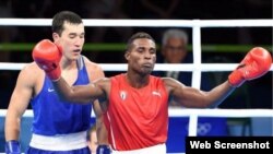 Julio César La Cruz ganó oro olímpico en los 81 kg.