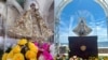 Imágenes de la Virgen de la Caridad en el Santuario del Cobre, en Cuba, y en la Ermita d ela Caridad, en Miami. 