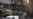 Agentes de policía y personal de emergencia trabajan en el lugar del ataque israelí en los suburbios del sur de Beirut, el 14 de junio de 2026. 