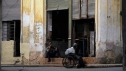 Cubanos exigen ley que proteja a las personas con discapacidad