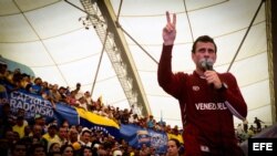Capriles en campaña 