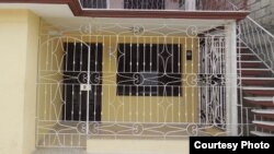 El sentimiento de inseguridad ha hecho proliferar las viviendas enrejadas en Cuba (Roberto J Quiñones).
