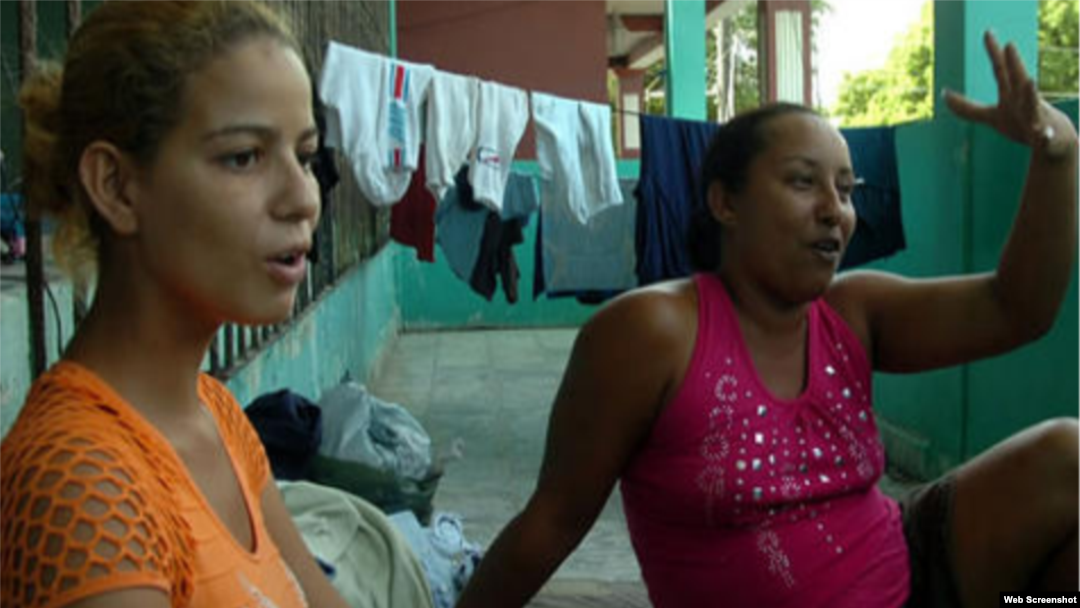 Balseras cubanas en Honduras. Foto de archivo