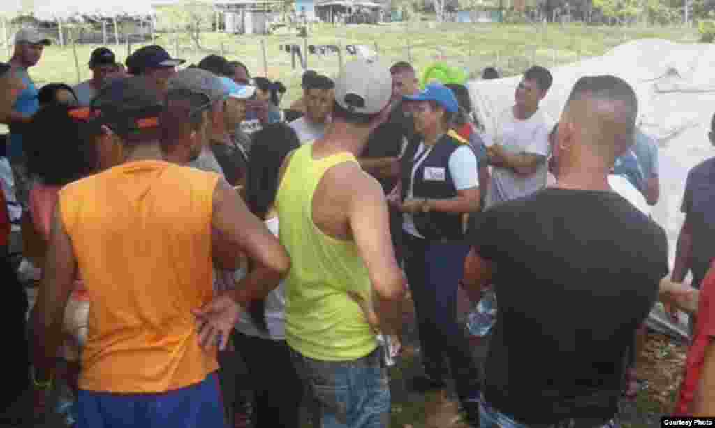 Representantes de la Defensoría del Pueblo realizan reuniones periódicas con autoridades competentes sobre el caso de los migrantes cubanos varados en Darién.