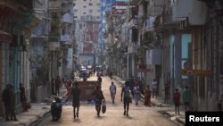 Una calle de La Habana fotografiada el 14 de abril de 2023. REUTERS/Alexandre Meneghini