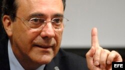 El escritor y columnista cubano Carlos Alberto Montaner.