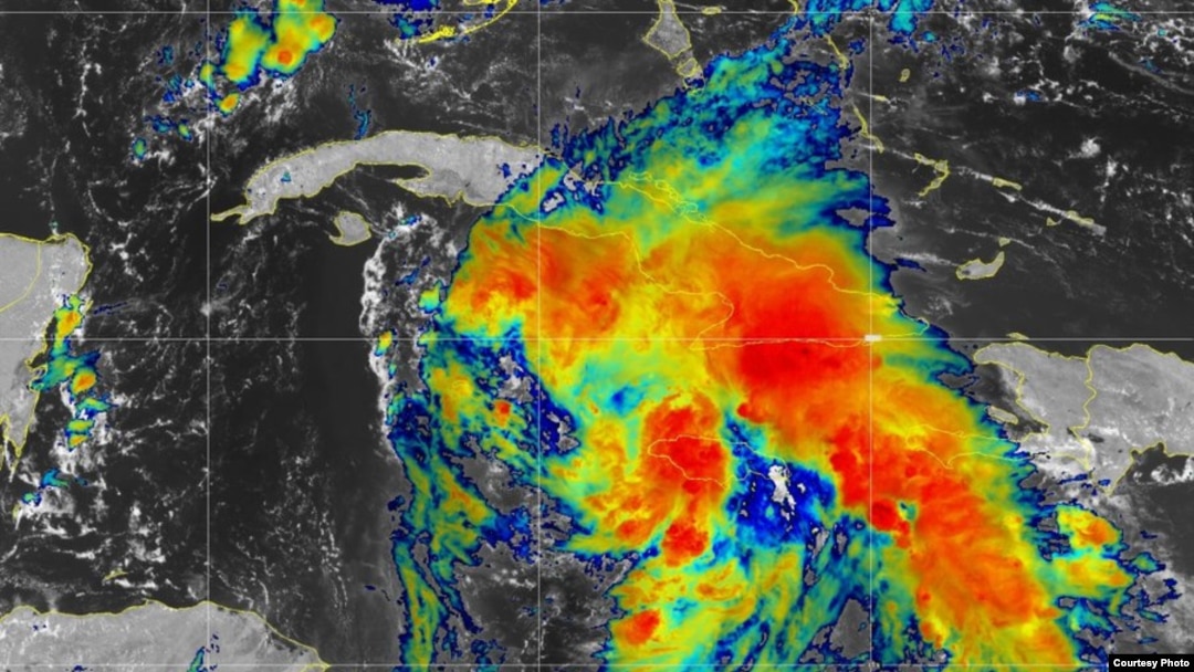 Depresión tropical número nueve de la temporada. 