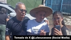 La excarcelación de Carlos Alberto Azuaje es un ingeniero, líder campesino y activista político venezolano, vinculado al partido opositor Voluntad Popular. 