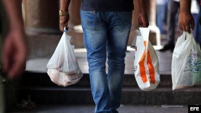 Bolsas plásticas negras - Poblado Plaza