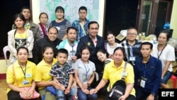 Rescatados 8 de los 13 atrapados en la cueva tailandesa, los últimos 4 hoy