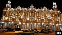 Fachada del Gran Teatro de La Habana "Alicia Alonso" (17 de marzo, 2016).