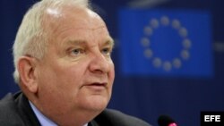 El parlamentario Joseph Daul dijo que la Eurocámara no dejará de pedir democracia y justicia en Cuba.