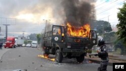Jornada de disturbios este viernes en Honduras.EFE