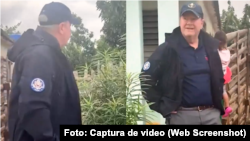 El jefe de la Misión de Estados Unidos en La Habana, Mike Hammer, en Las Tunas.
