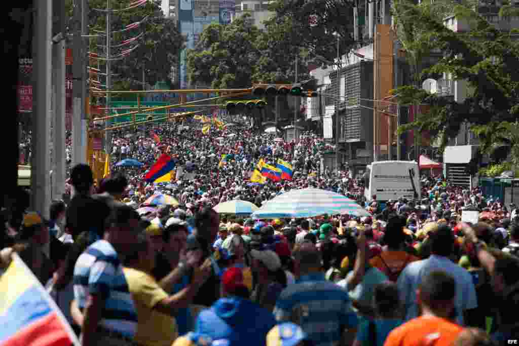 &nbsp;Marcha opositora en Caracas febrero 12.