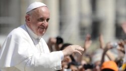 Dama de Blanco hace petición al Papa y a la esposa de Fidel Castro