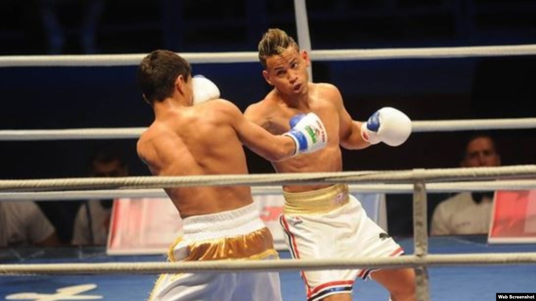 Robeisy Ramírez derrotó al subcampeón mundial uzbeko Murodjon Akhmadaliev.Foto:Juventud Rebelde