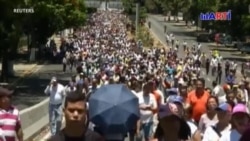 Venezuela: Guaidó seguro de su marcha, Maduro clama diálogo