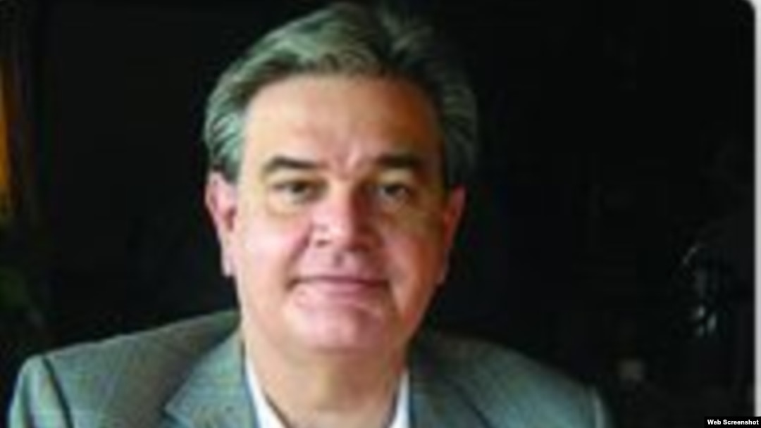 Silvio Canto autor de Cubanos en Wisconsin