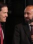 El secretario de Estado de EEUU, Marco Rubio, conversa con el ministro de Asuntos Exteriores de Armenia, Ararat Mirzoyan, en el Aeropuerto Internacional de Zvartnots, en Ereván, Armenia, el 26 de mayo de 2026. Julia Demaree Nikhinson/Pool vía REUTERS