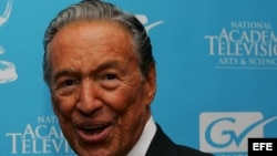 Mike Wallace periodista emérito CBS