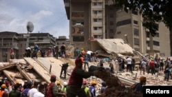 Imágenes de Venezuela tras los terremotos de este miércoles