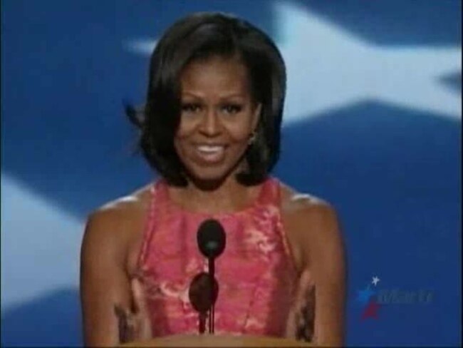 Michelle Obama realiza discurso en convención demócrata