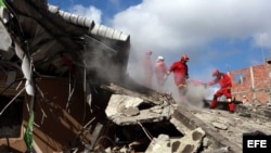 Terremoto deja destrucción y muerte en Ecuador