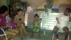 Víctimas de incendio en Centro Habana obstruyen el tráfico como protesta