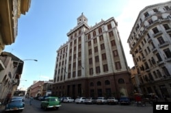 Edificio Bacardí, uno de los exponentes del Art Deco en la capital cubana.
