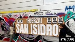 Una manifestación pro San Isidro realizada por cubanos en Barcelona, España (STR/AFP).