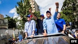 Campaña de la oposición previa a comicios municipales en Venezuela