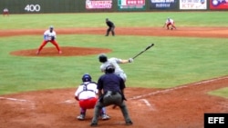 Cuba vs. Australia, durante un partido de la Copa del Mundo de béisbol en Taiwán.