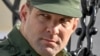 El coronel cubano Raúl Guillermo Rodríguez Castro asiste al funeral de 32 cubanos abatidos durante la incursión de EEUU en Venezuela, el 16 de enero de 2026. (Adalberto Roque/AFP)