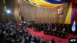 La presidenta del TSJ de Venezuela pronuncia un comunicado sobre los resultados de las elecciones presidenciales del país en Caracas el 22 de agosto de 2024. (Foto de Federico PARRA / AFP)