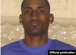 El cubano Ángel Oscar Alduelle Bernes estaba detenido en Dominicana desde marzo de 2014 por contrabando de personas, principalmente peloteros de su país.