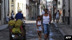 Cubanos opinan sobre primer año en el poder de Miguel Díaz-Canel