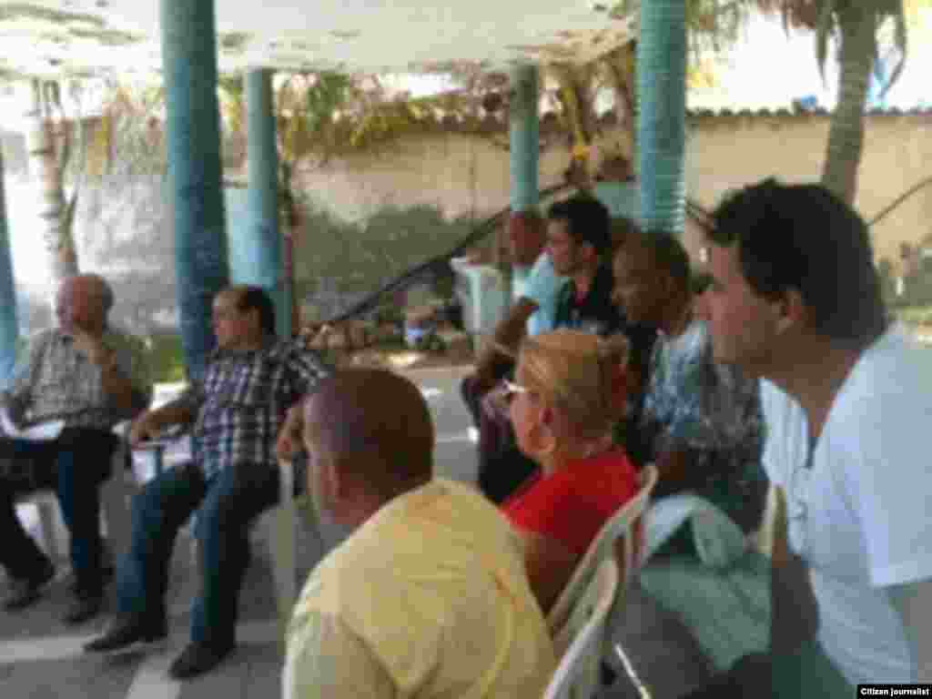 Reporta Cuba Foro DyL reunion 28 de agosto