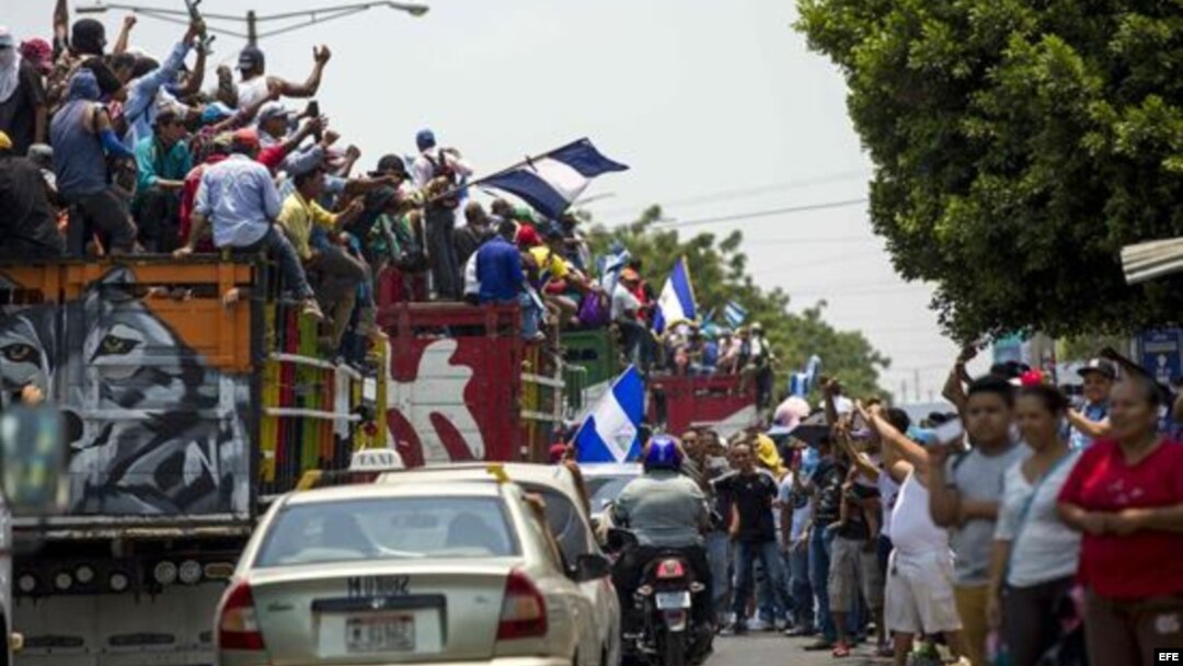 Campesinos llegan a Managua para protestar contra el gobierno de Daniel Ortega