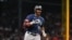 Lázaro Montes recorre las bases, tras pegar su primer jonrón en Grandes Ligas.