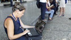 Puntos de WiFi abren mercado alternativo a cuentapropistas cubanos
