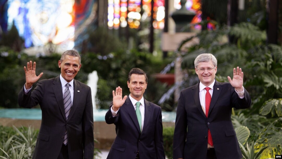 El presidente de Estados Unidos, Barack Obama, su homólogo de México, Enrique Peña Nieto y el primer ministro de Canadá, Stephen Harper