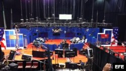 Foto de la sala donde se celebrará esta noche el segundo debate presidencial dentro del campus de la Universidad Hofstra de Hempstead, en Nueva York (EEUU).