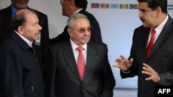 Daniel Ortega, Raúl Castro y Nicolás Maduro, durante la cumbre del ALBA en marzo de 2018. (Archivo)