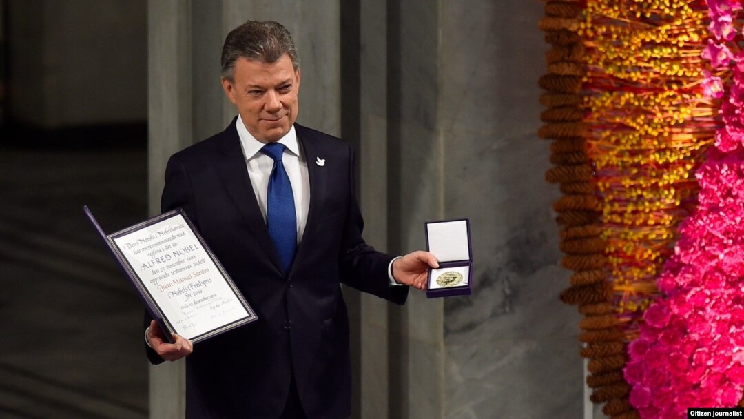 Juan Manuel Santos, recibe en Oslo el Nobel de la Paz Foto tomada de Twitter del presidente Santos 