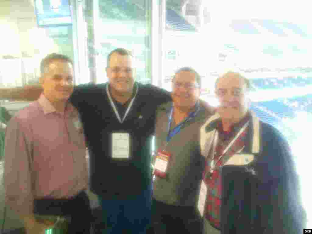 Carlos Garc&iacute;a, Director de OCB, Pepe Lacayo, Edemio Navas y Rafael Garc&iacute;a Toledo en el Marlins Park. Foto/ Hector Carrillo